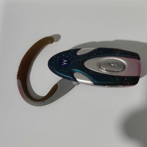 Motorola bluetooth ear hook - bluetooth, ear-hook